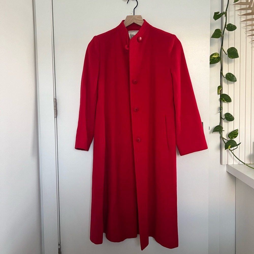 Neiman Marcus 100% cashmere coat